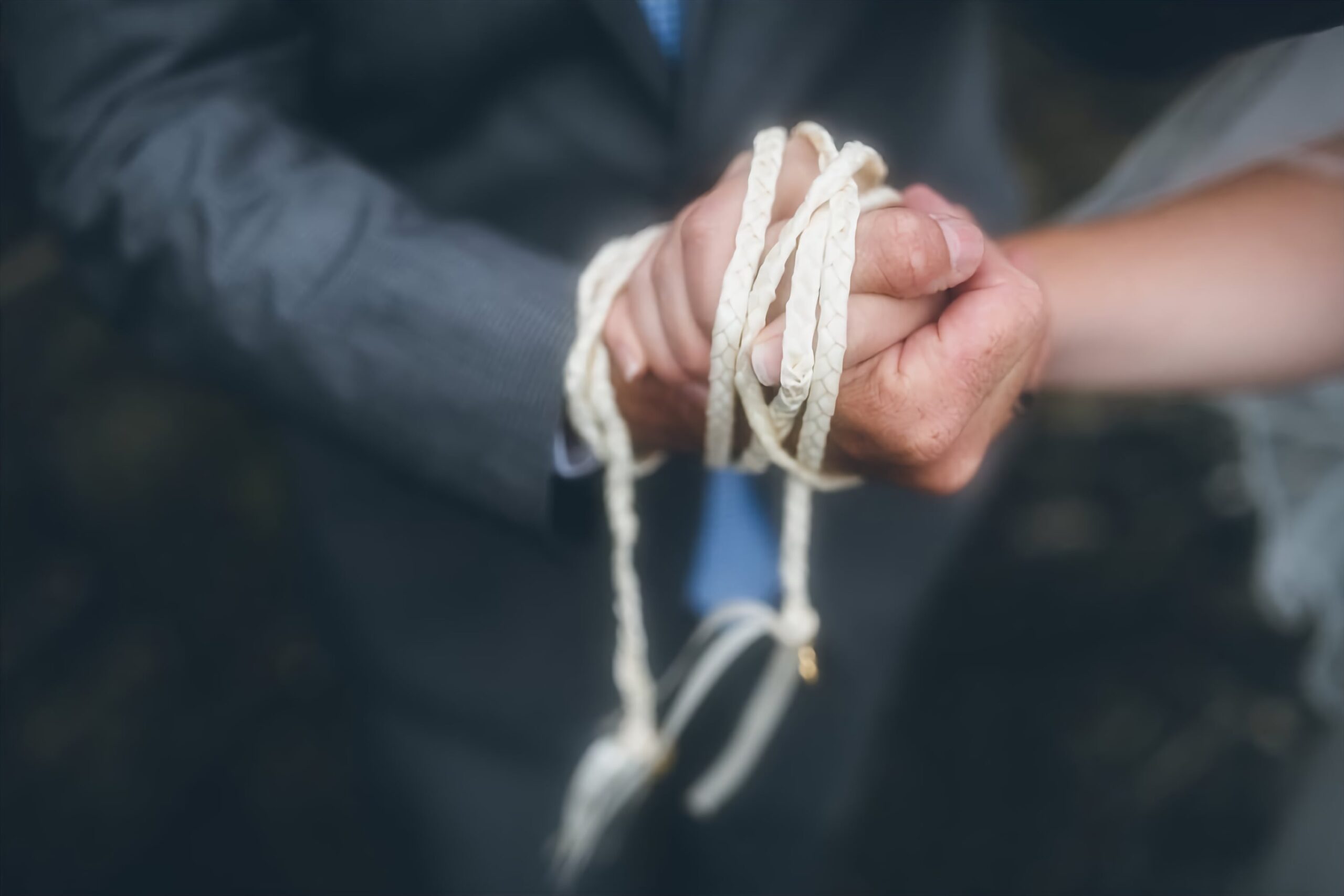 Handfasting Ceremonies – Irish Wedding Tradition
